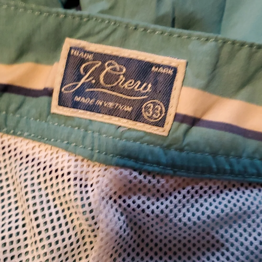 J. CREW Size 33 Men's Swim Trunks
